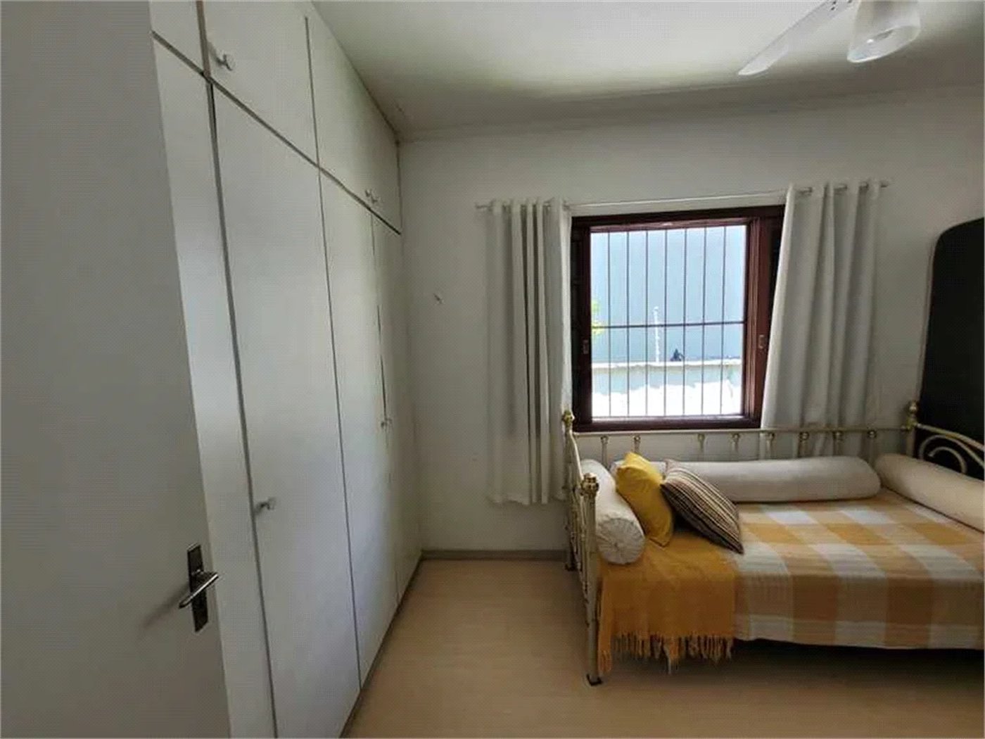 Sobrado à venda com 6 quartos, sendo 2 suítes, em Vila Romana, São Paulo, SP