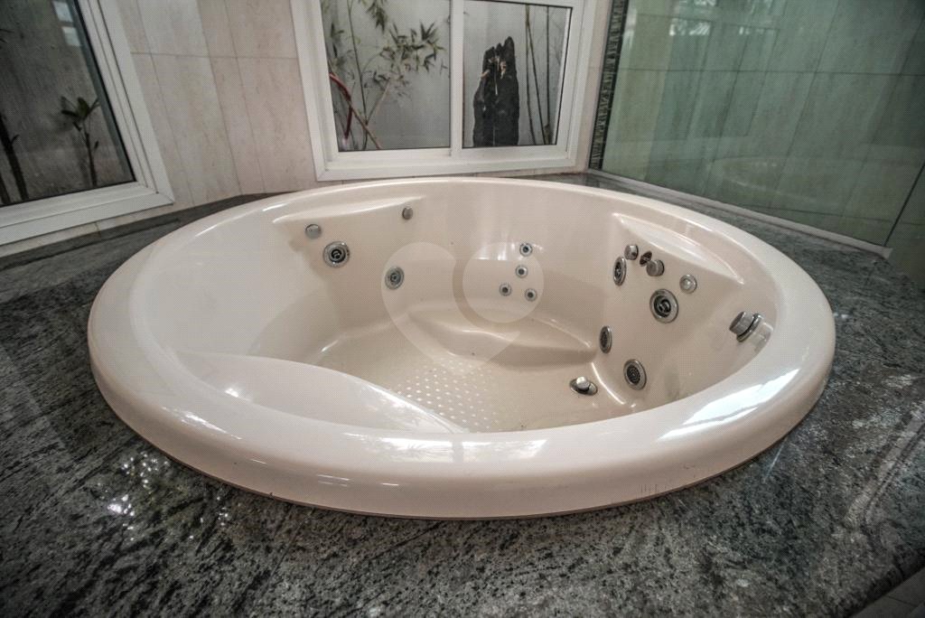Casa à venda com 4 quartos, sendo 1 suíte,  no condomínio Ibiti do Paço, Sorocaba - SP