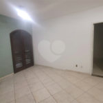 Casa Térrea à venda com 3 quartos em Campo Grande, Rio de Janeiro, RJ