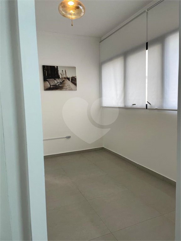 Sala à venda ou para alugar com 1 quarto em Cerqueira César, São Paulo, SP