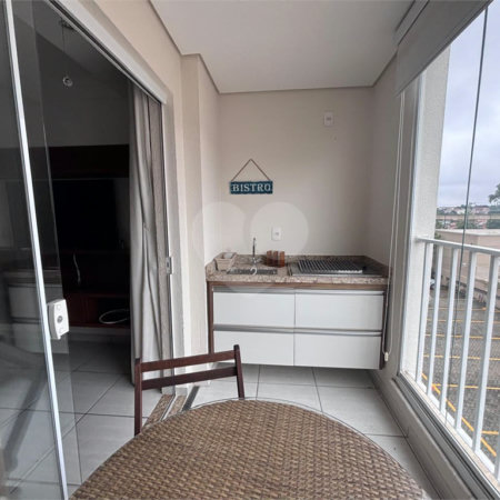 Apartamento à venda com 3 quartos, sendo 1 suíte,  em Parque Três Meninos, Sorocaba, SP