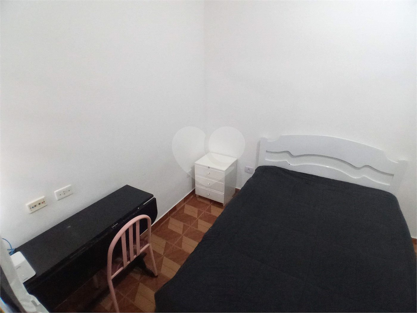 Casa Térrea à venda ou para alugar com 4 quartos, sendo 1 suíte, em Jardim Aeroporto, São Paulo, SP
