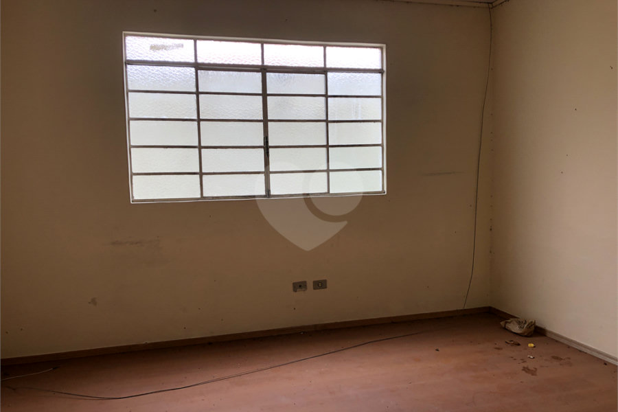Casa Térrea à venda com 3 quartos, sendo 2 suítes, em Horto Florestal, São Paulo, SP
