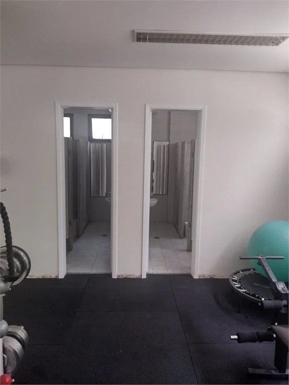 Apartamento à venda com 3 suítes em Vila Suzana, São Paulo, SP