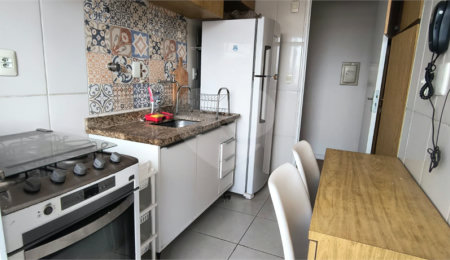 Apartamento à venda com 2 quartos em Jardim Ivana, São Paulo, SP