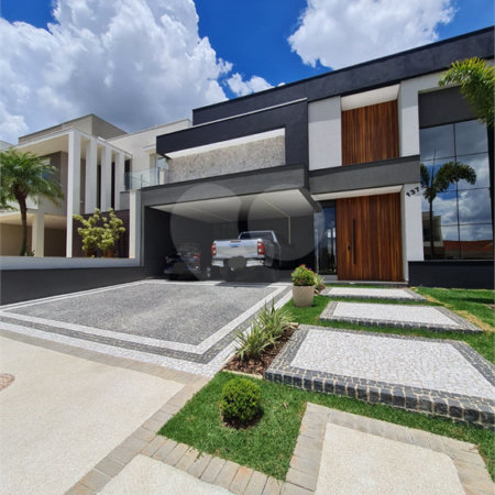 Casa à venda com 3 suítes no condomínio Residencial Duas Marias, Indaiatuba - SP