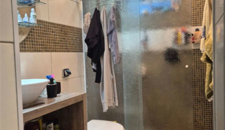 Apartamento com 2 dormitórios à venda, 76 m² por R$ 385.000,00 - Vila Matias - Santos/SP