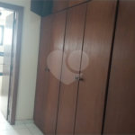 Apartamento à venda com 4 quartos, sendo 2 suítes, em Tombo, Guarujá, SP