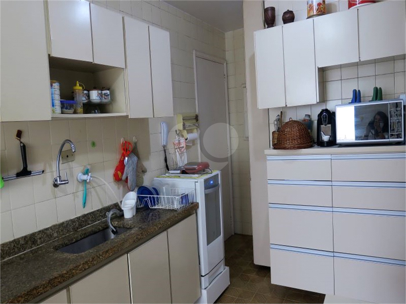 Apartamento à venda com 3 quartos, sendo 1 suíte,  em Vila Andrade, São Paulo, SP