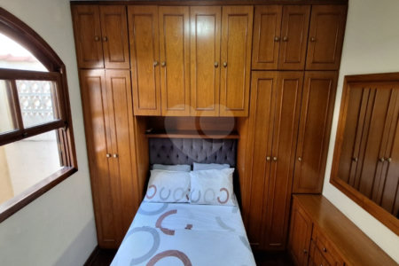Casa à venda com 3 quartos, sendo 1 suíte,  no condomínio Conjunto Residencial Independencia, São Paulo - SP