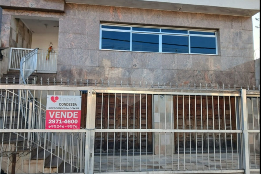 Sobrado à venda com 5 quartos, sendo 1 suíte,  em Vila Rosália, Guarulhos, SP