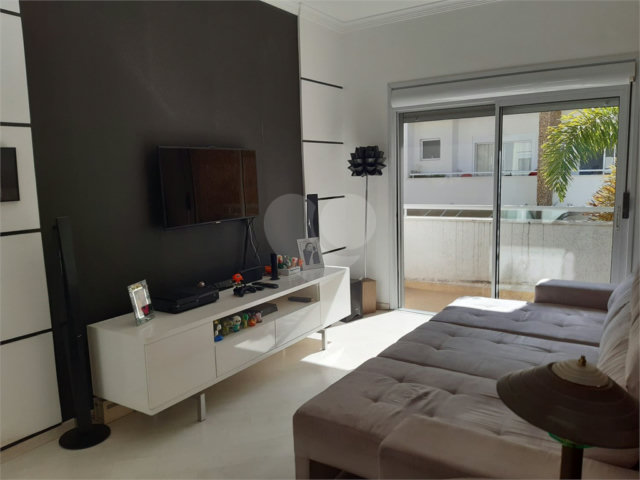 Casa à venda com 4 quartos, sendo 3 suítes,  no condomínio Cond Residencial Villagio da Serra, São Paulo - SP