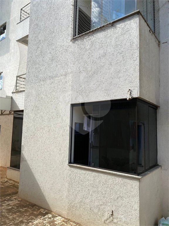 Apartamento à venda com 2 quartos no Centro, Ponta Porã, MS