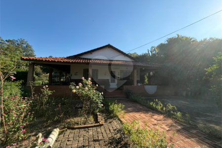 Sítio à venda com 4 quartos, sendo 1 suíte, em Braiaia, Itu, SP