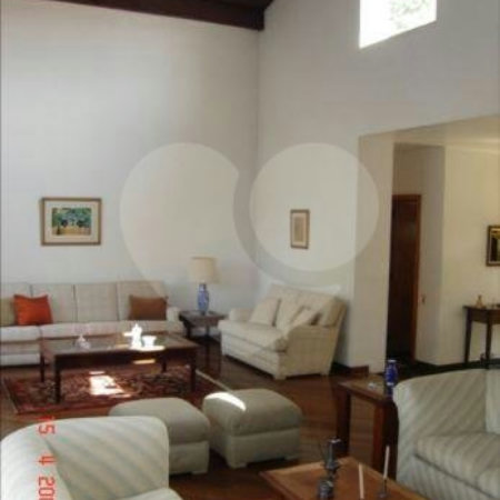 Casa Térrea à venda com 4 quartos, sendo 2 suítes, em Vila Tramontano, São Paulo, SP