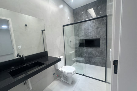 Casa à venda com 3 quartos, sendo 1 suíte, no condomínio Residencial Villagio Wanel, Sorocaba - SP