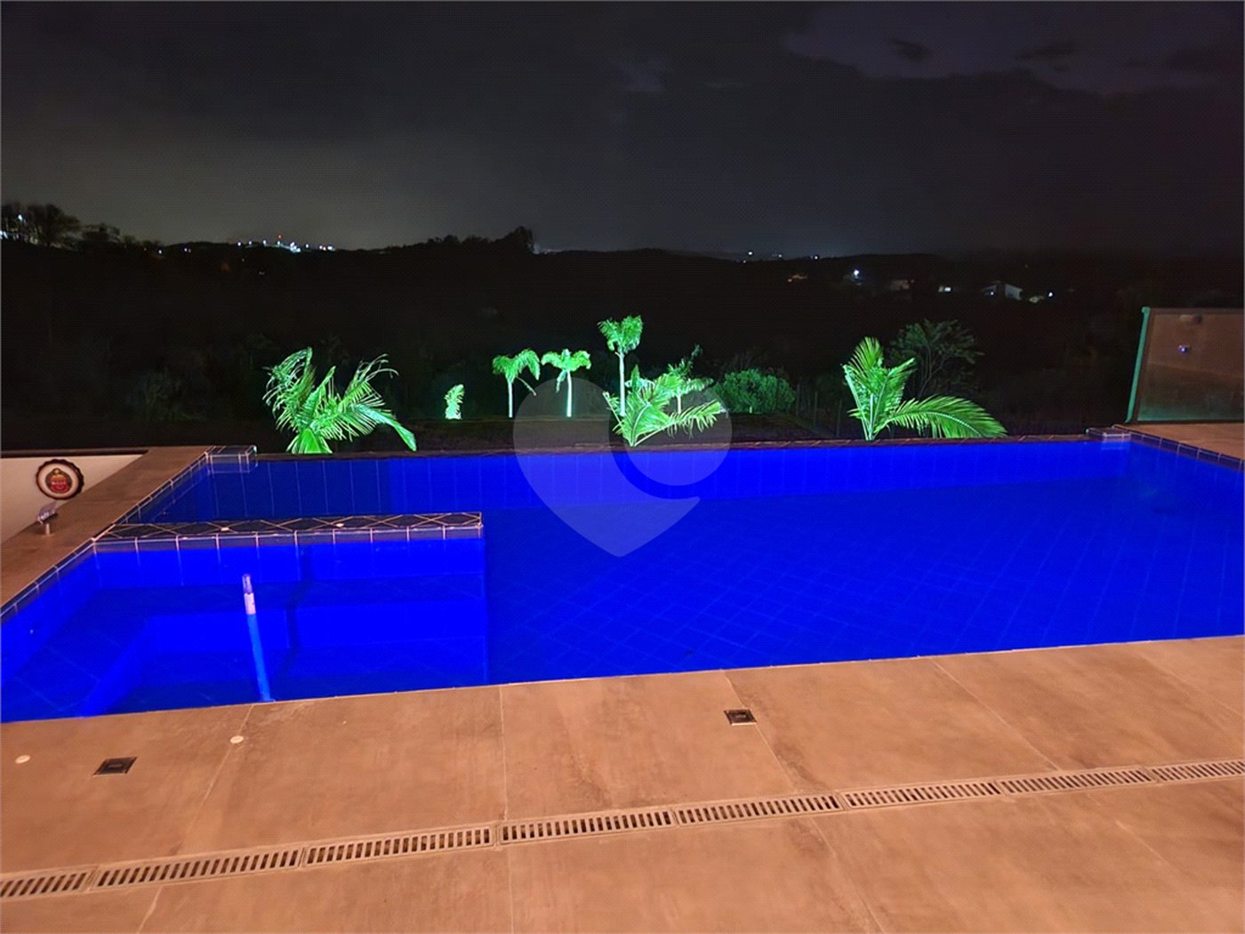 Casa à venda com 3 suítes em Jardim Nova Esperança, Jacareí, SP
