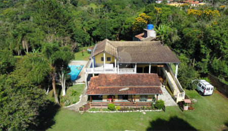 Chácara à venda com 3 quartos, sendo 1 suíte,  em Loteamento Jardim Nova Ibiúna, Ibiúna, SP