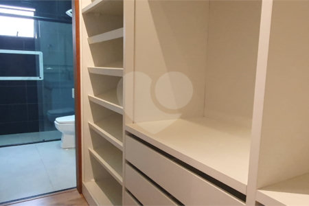 Casa à venda com 3 quartos, sendo 1 suíte,  no condomínio Reserva das Paineiras, Itapetininga - SP