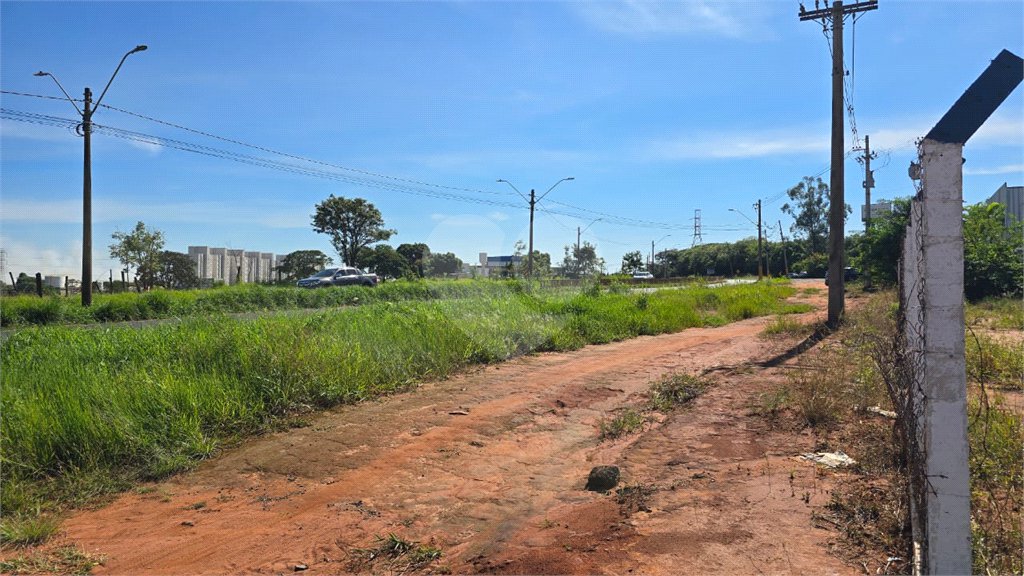 Terreno para alugar em Jardim Zavanella, Araraquara, SP