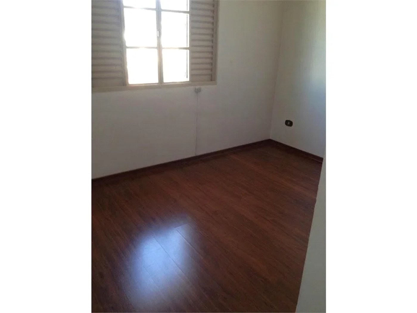 Sobrado à venda com 4 quartos, sendo 2 suítes, em Jardim Bonfiglioli, São Paulo, SP