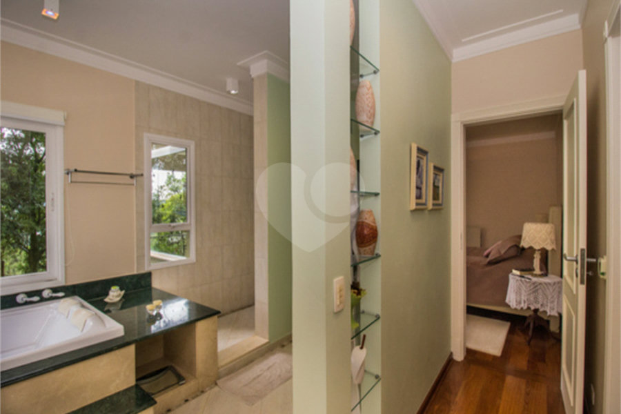Casa à venda com 4 suítes no condomínio Alpes da Cantareira, Mairiporã - SP