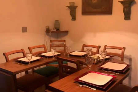 Casa à venda com 5 quartos, sendo 2 suítes, em Jardim Everest, São Paulo, SP