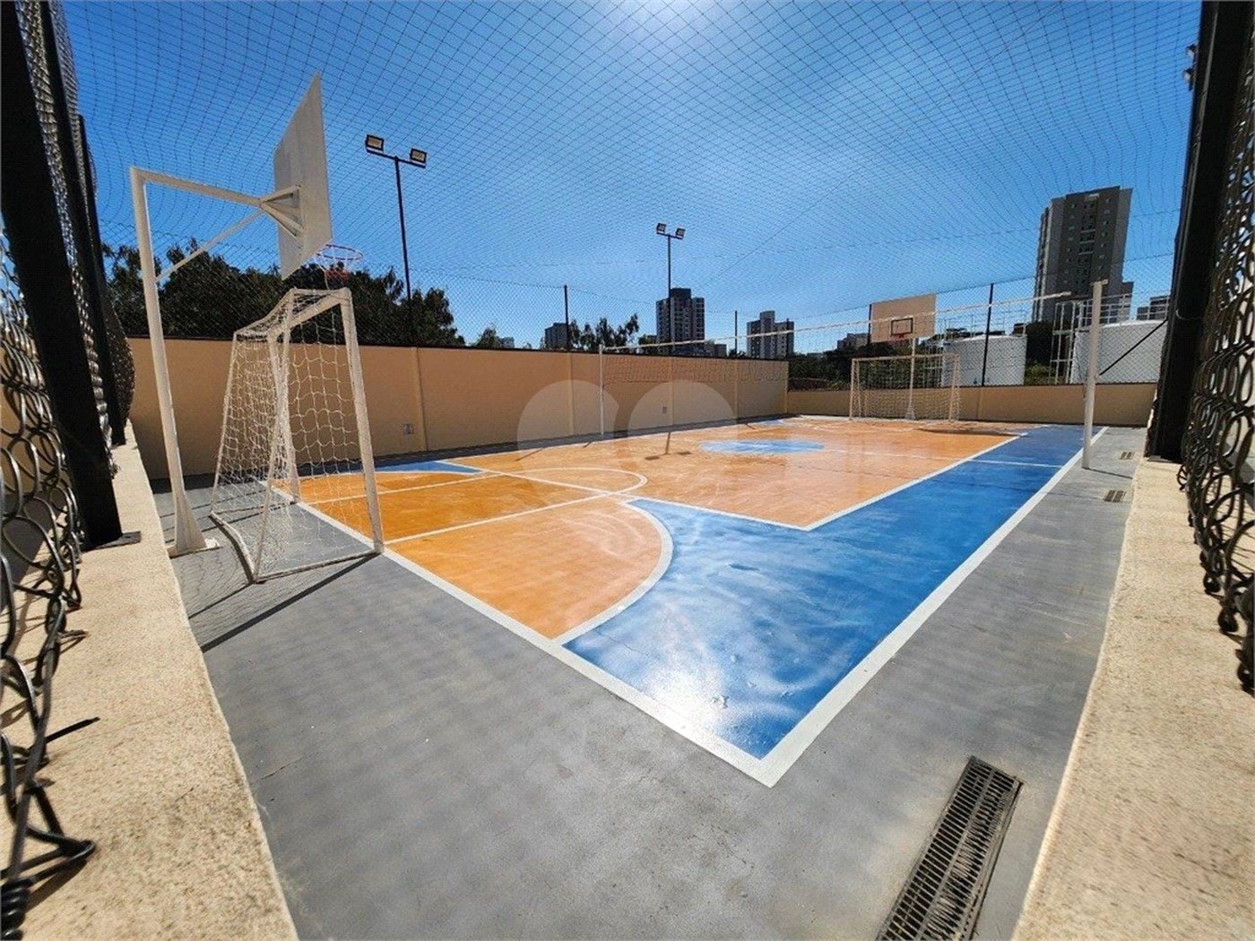 Apartamento à venda com 3 quartos, sendo 1 suíte,  em Parque Campolim, Sorocaba, SP