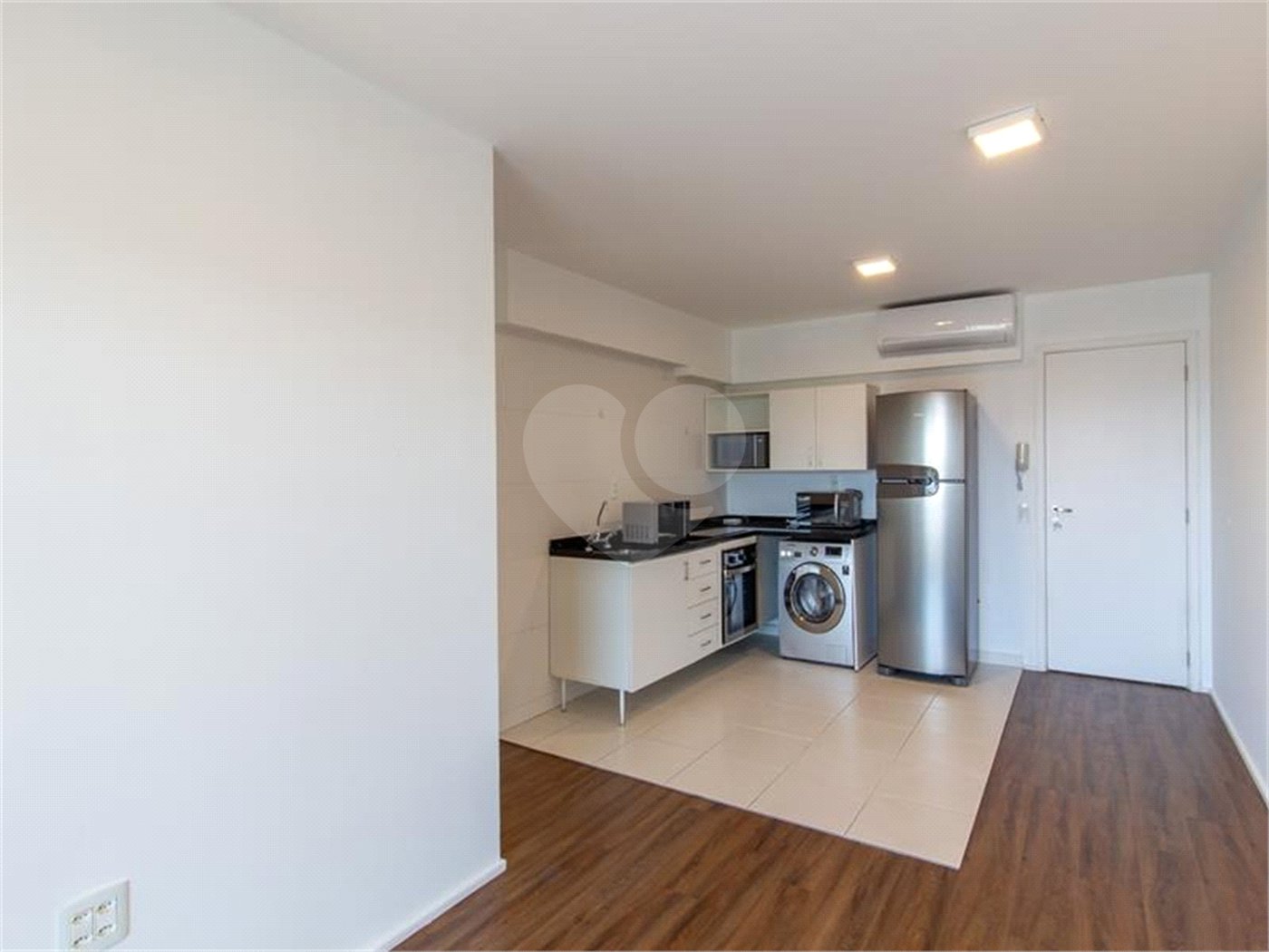 Apartamento à venda ou para alugar com 2 quartos, sendo 1 suíte, em Água Branca, São Paulo, SP