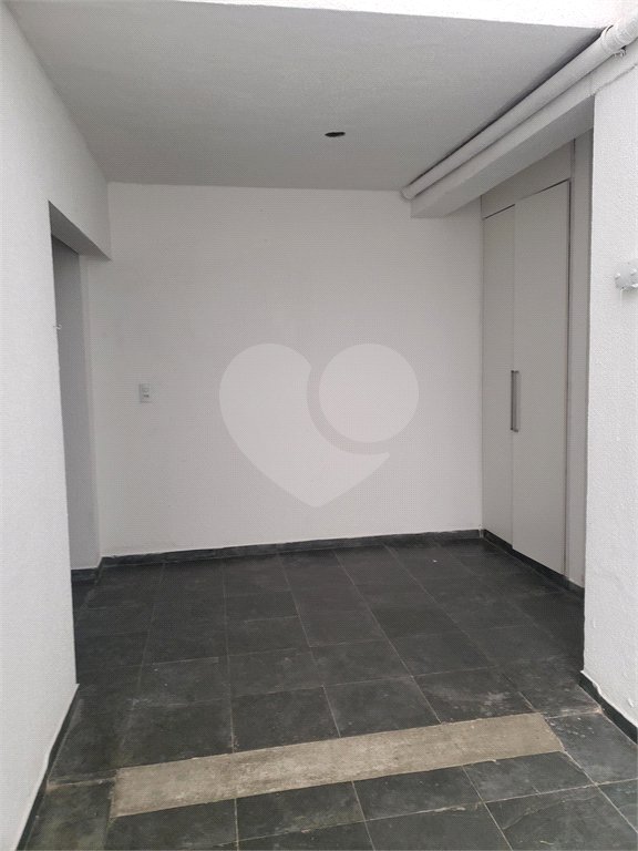 Casa à venda com 4 quartos, sendo 1 suíte,  em Vila Oliveira, Mogi das Cruzes, SP