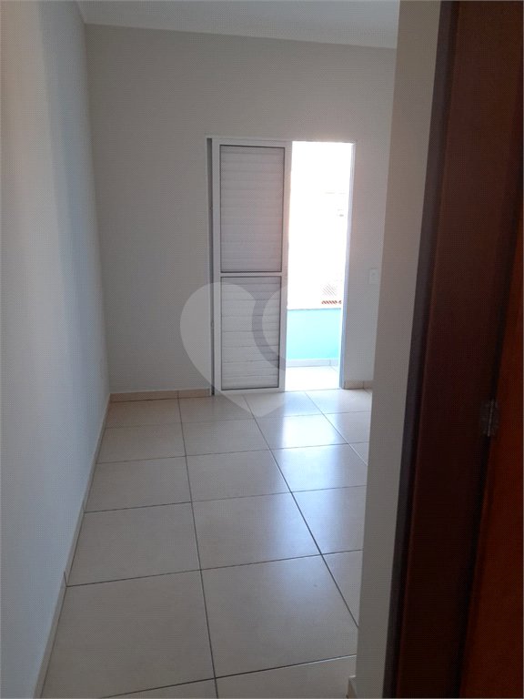 Sobrado à venda com 2 suítes em Jardim Nely, Indaiatuba, SP
