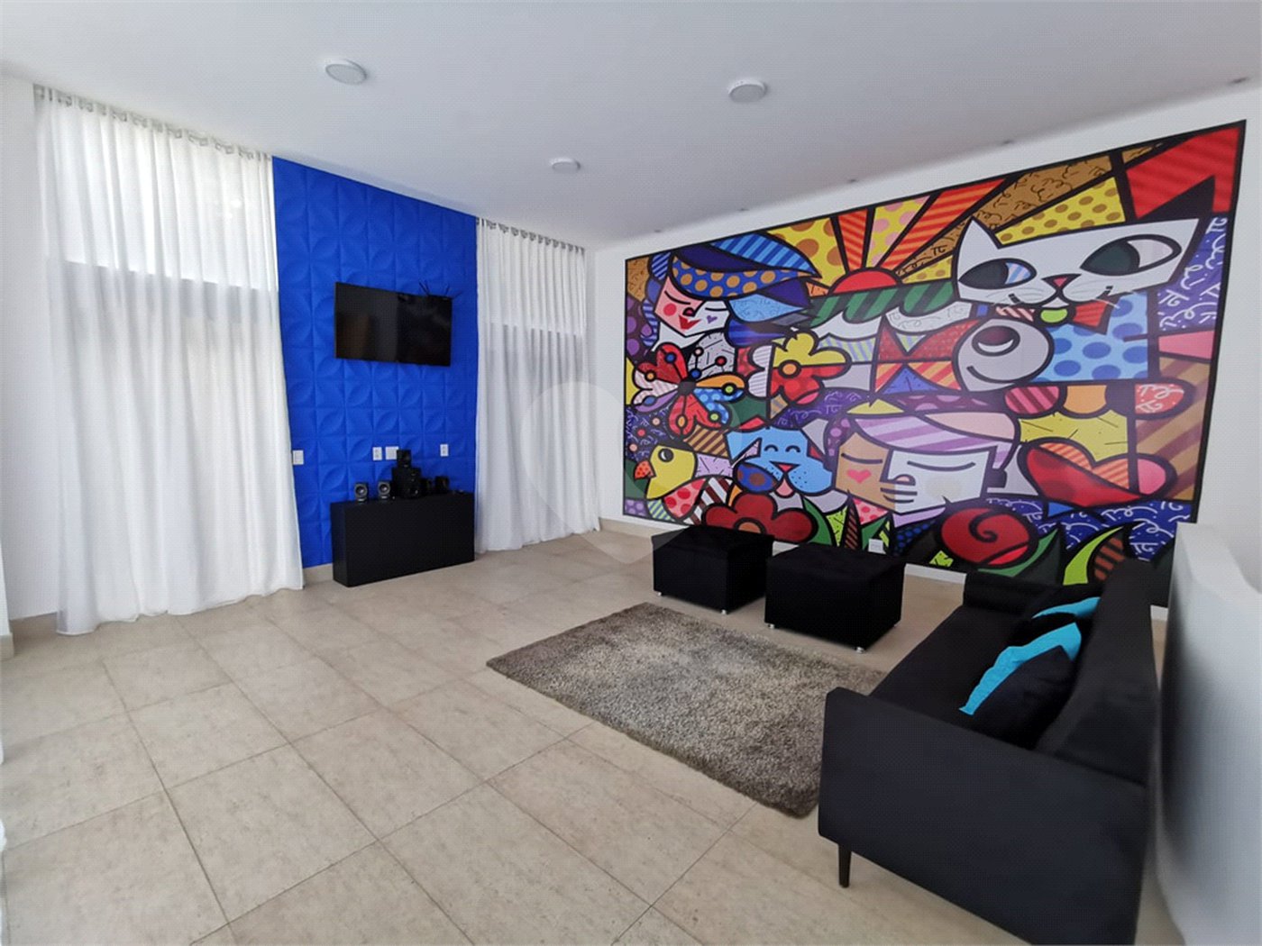 Casa à venda ou para alugar com 4 suítes em Parque dos Príncipes, São Paulo, SP
