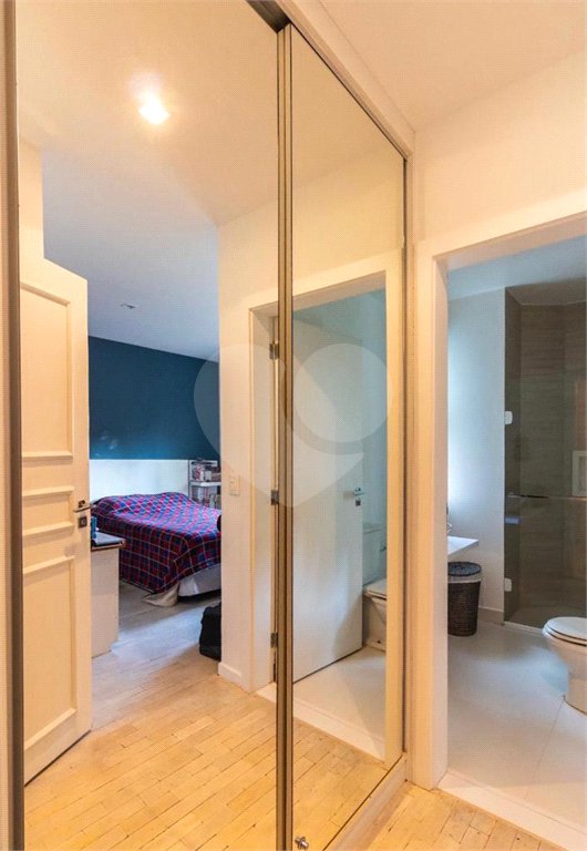 Apartamento à venda com 4 quartos, sendo 3 suítes, em Campo Belo, São Paulo, SP