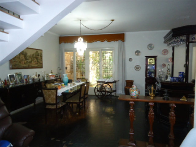 Sobrado à venda com 4 quartos em Santana, São Paulo, SP