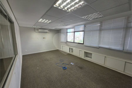Sala à venda ou para alugar em Vila Olímpia, São Paulo, SP