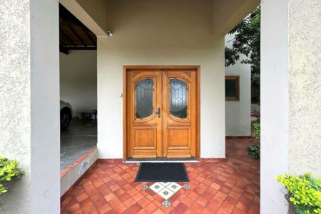 Casa à venda com 4 quartos, sendo 3 suítes, em Jardim Passárgada I, Cotia, SP