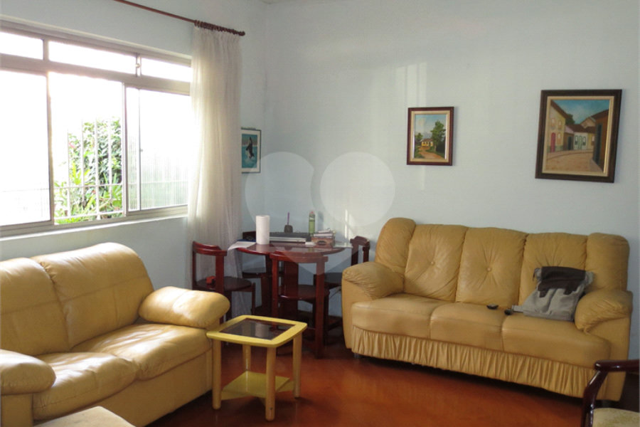 Casa Térrea à venda com 2 quartos em Vila Mariana, São Paulo, SP