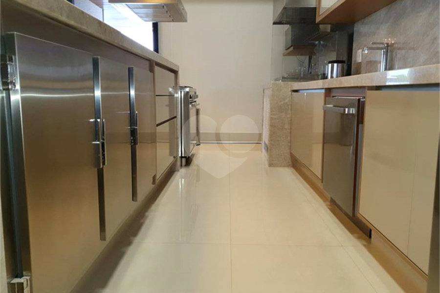 Casa à venda com 5 suítes no condomínio Residencial Villagio, Americana - SP