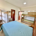 Casa à venda com 2 suítes em Loteamento de Chácaras Arumã, Sarapuí, SP