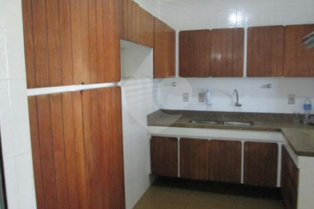 Apartamento à venda com 4 quartos, sendo 1 suíte,  em Paraisópolis, São Paulo, SP