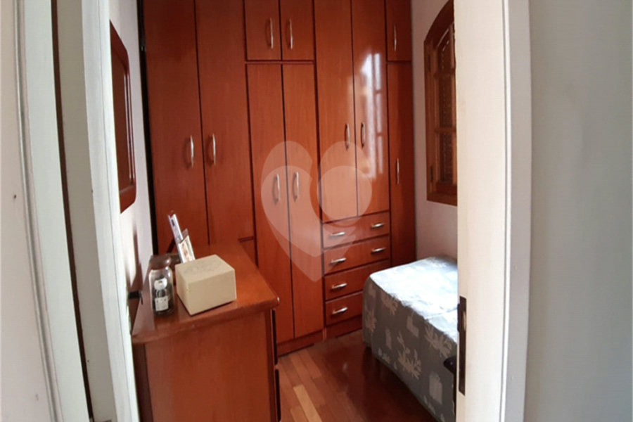 Sobrado à venda com 3 quartos, sendo 1 suíte, em Jardim Virginia Bianca, São Paulo, SP