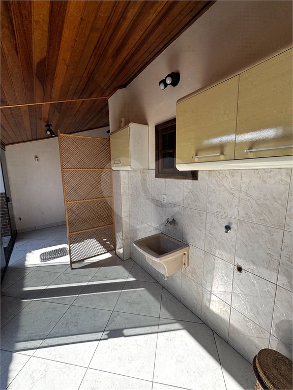 Casa à venda com 3 quartos, sendo 1 suíte, no condomínio Village da Posse, Rio de Janeiro - RJ