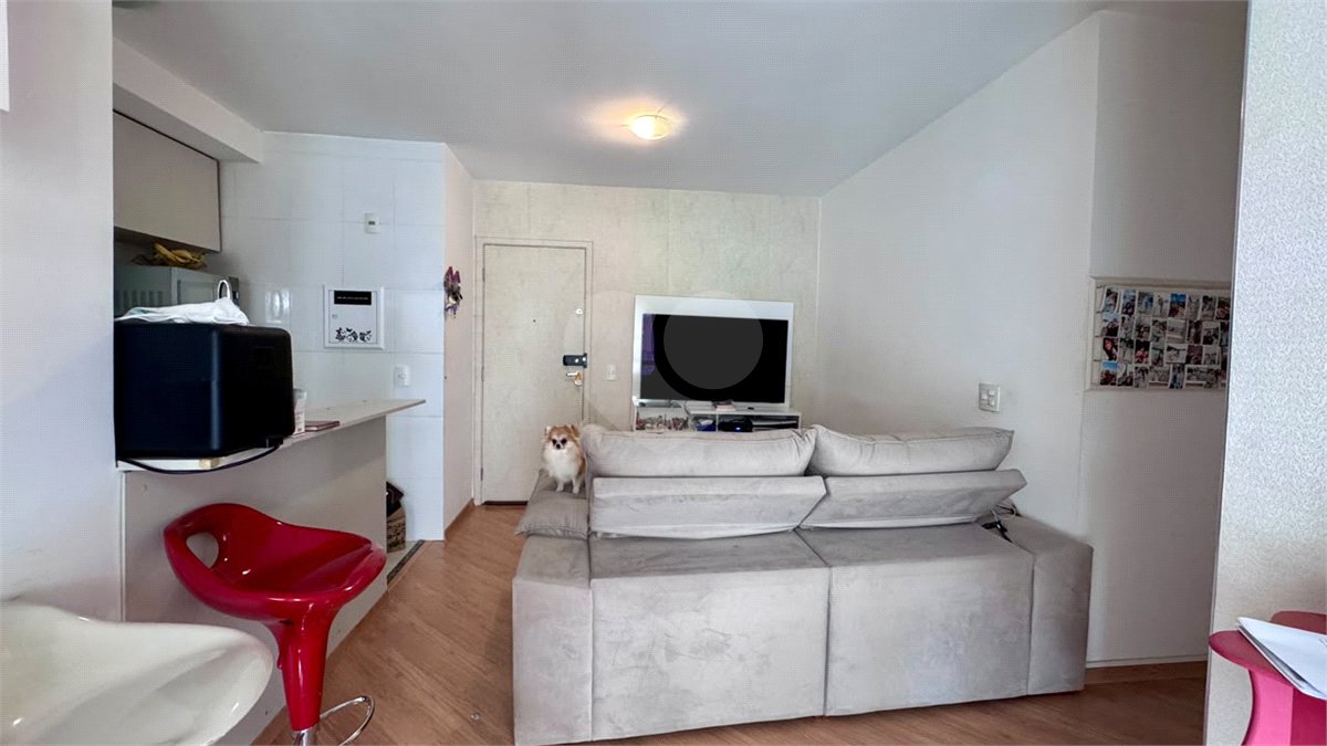 Apartamento à venda com 2 quartos em Jardim Esmeralda, São Paulo, SP