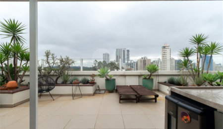 Apartamento à venda com 2 quartos, sendo 1 suíte, em Campo Belo, São Paulo, SP