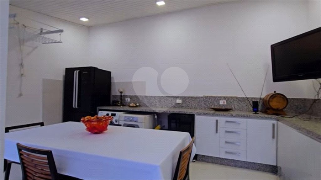 Casa à venda com 4 quartos, sendo 1 suíte, em Jardim Europa, São Paulo, SP