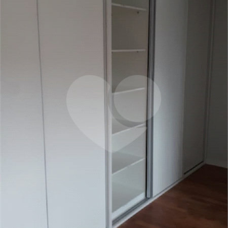 Apartamento à venda com 3 quartos, sendo 1 suíte,  em Jardim Vazani, São Paulo, SP