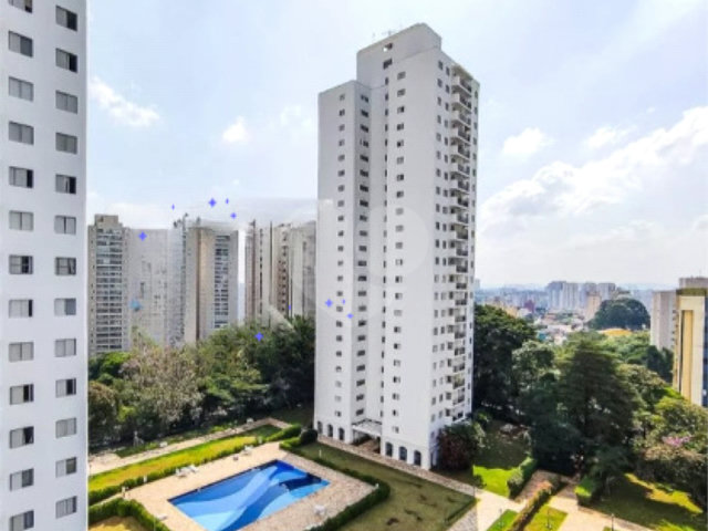 Apartamento para alugar com 3 quartos em Morumbi, São Paulo, SP