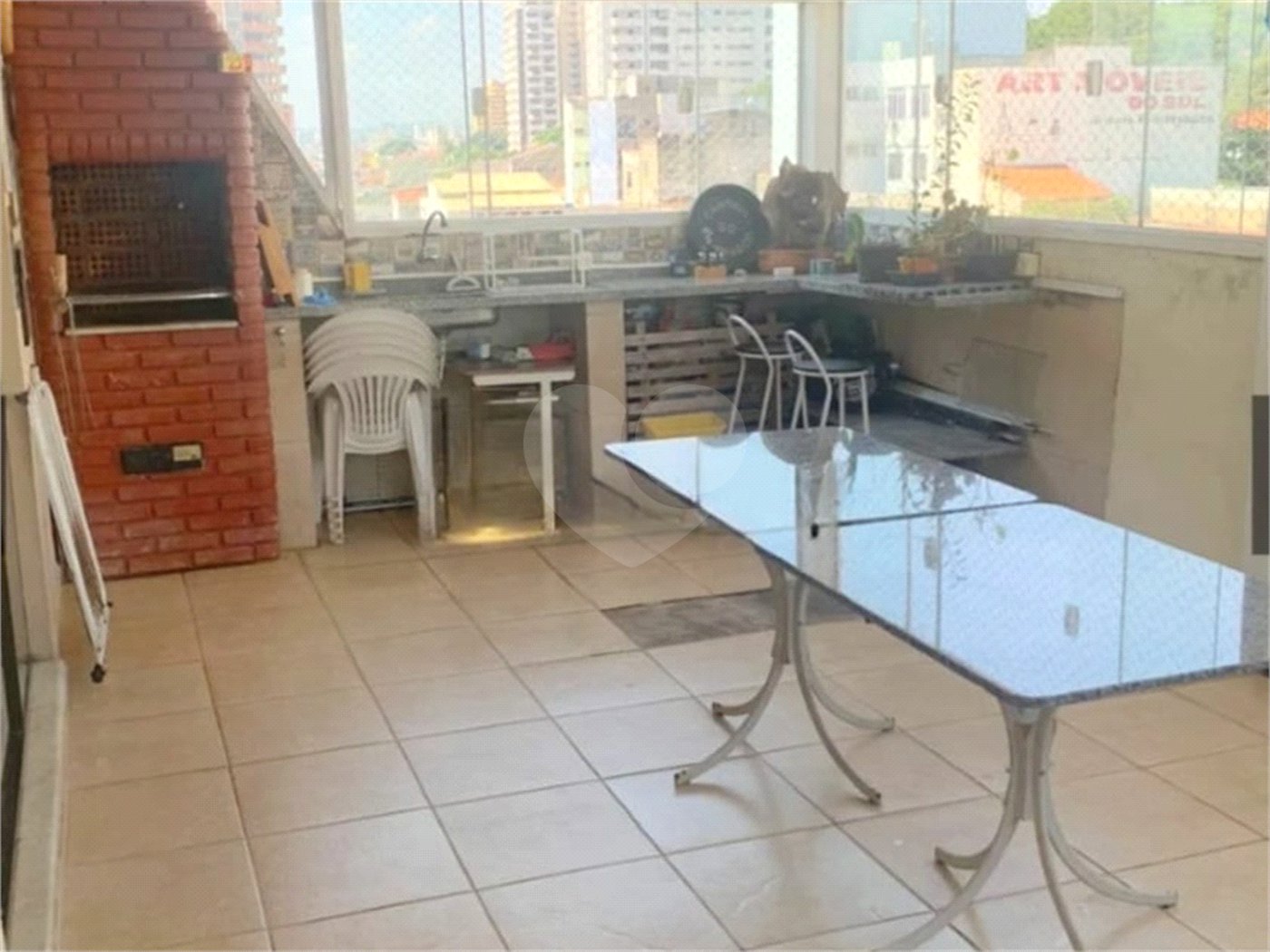 Apartamento à venda com 3 quartos, sendo 1 suíte,  em Vila São João, Sorocaba, SP