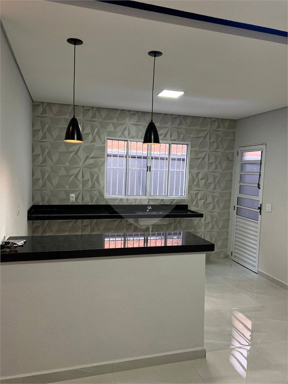 Casa à venda com 3 quartos, sendo 1 suíte, em Loteamento Serra dos Cristais, Várzea Paulista, SP