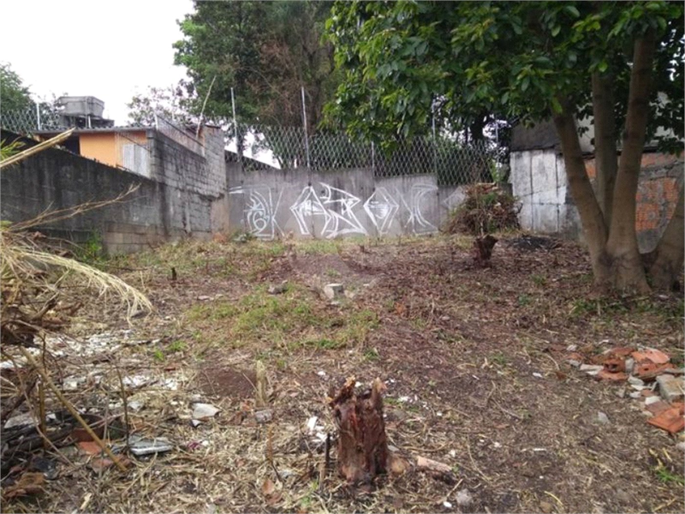 Terreno à venda em Jardim Cambara, São Paulo, SP